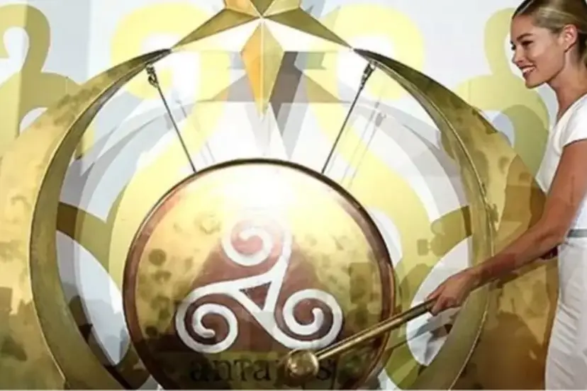 Doutzen Kroes kimdir? Melih Gökçek döneminde 41 milyon lira alan manken Doutzen Kroes kaç yaşında?