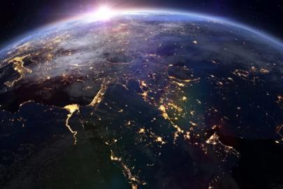 Dünya’nın etrafında 60 yıldır fark edilmeyen gizemli cisim