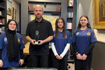 İmam Hatipli gençler Drone Soccer Türkiye Turnuvası’nda derece kazandı
