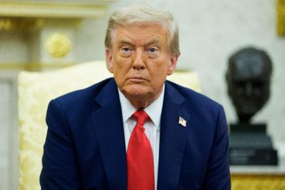 Donald Trump: Demokratlar yüzünden ABD askerine maaş ödenemeyecek