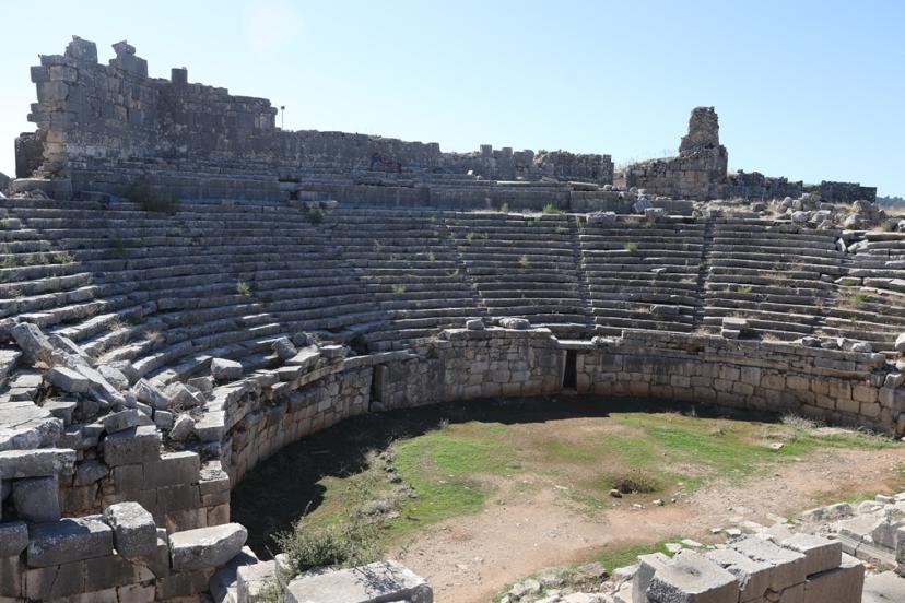 Antalya'daki Xanthos Antik Kenti, ziyaretçilerini tarihsel yolculuğa çıkartıyor