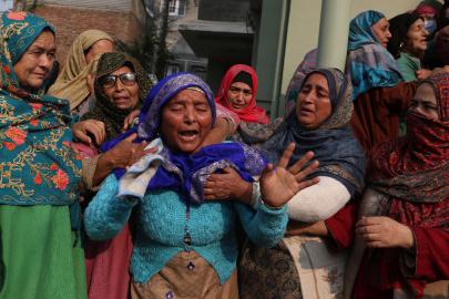 Hindistan'da karakolda meydana gelen patlamada 9 kişi hayatını kaybetti