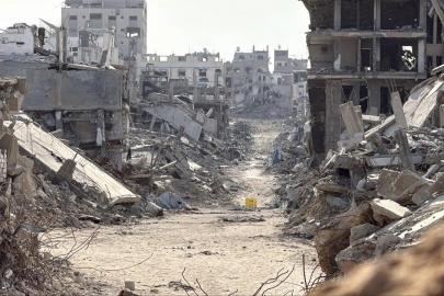 İşgalci İsrail, ateşkese rağmen Gazze'ye saldırmaya devam ediyor