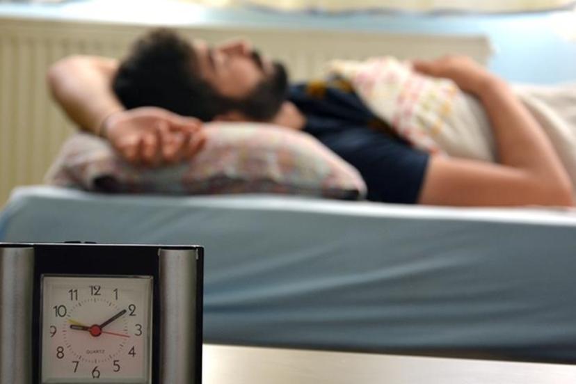 7 saatten az uyuyanlara kötü haber...