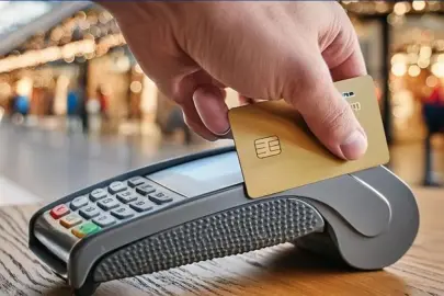 Temassız kartlarda şifresiz işlem limiti yarın 2 bin 500 liraya çıkıyor