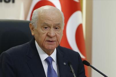 Bahçeli’den Afganistan’daki Türkmen yetimlere bayram hediyesi