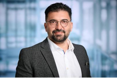 İsviçre’de Türk Başarısı: Mustafa Sönmez 8 Kez Zirveye Çıktı