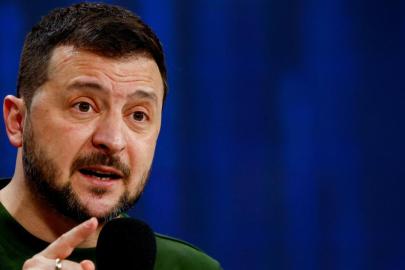 Zelenskiy: Rusya, Ukrayna Güvenlik Servisi'nin merkez binasını vurdu